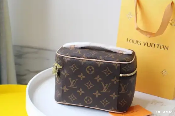 Cheap LOUIS TOILETRY BAG VUITTON 0511